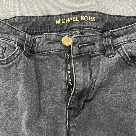 Michael Kors Size 6 straight legs in brown - Picture 6 of 8